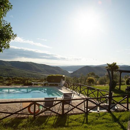 Agriturismo Podere Acqualoreto Bagian luar foto