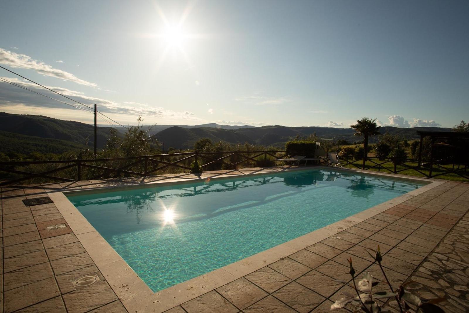 Agriturismo Podere Acqualoreto Bagian luar foto